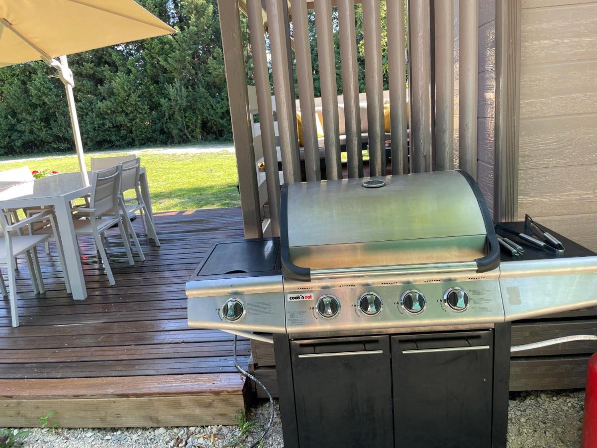 Avignon, Joli Chalet En Campagne Tres Proche De La Ville Exteriör bild