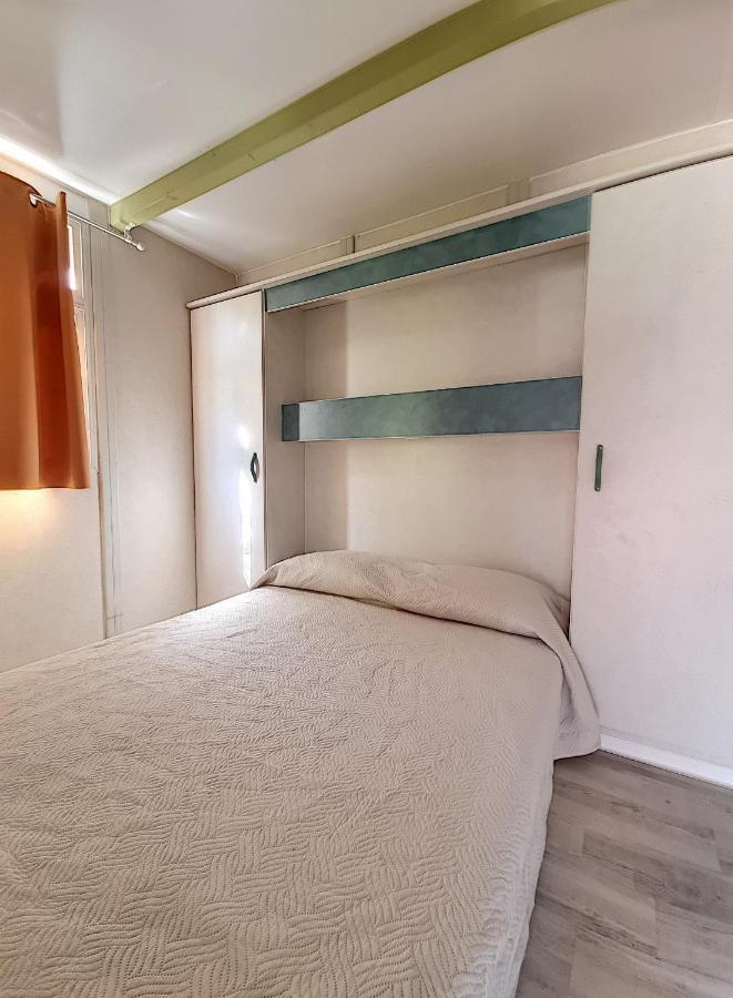 Avignon, Joli Chalet En Campagne Tres Proche De La Ville Exteriör bild